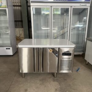 tu mat ban chat goldcool